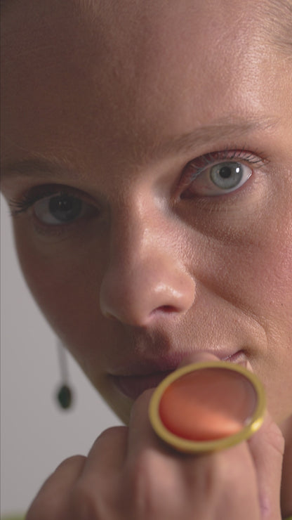 Anel Regard